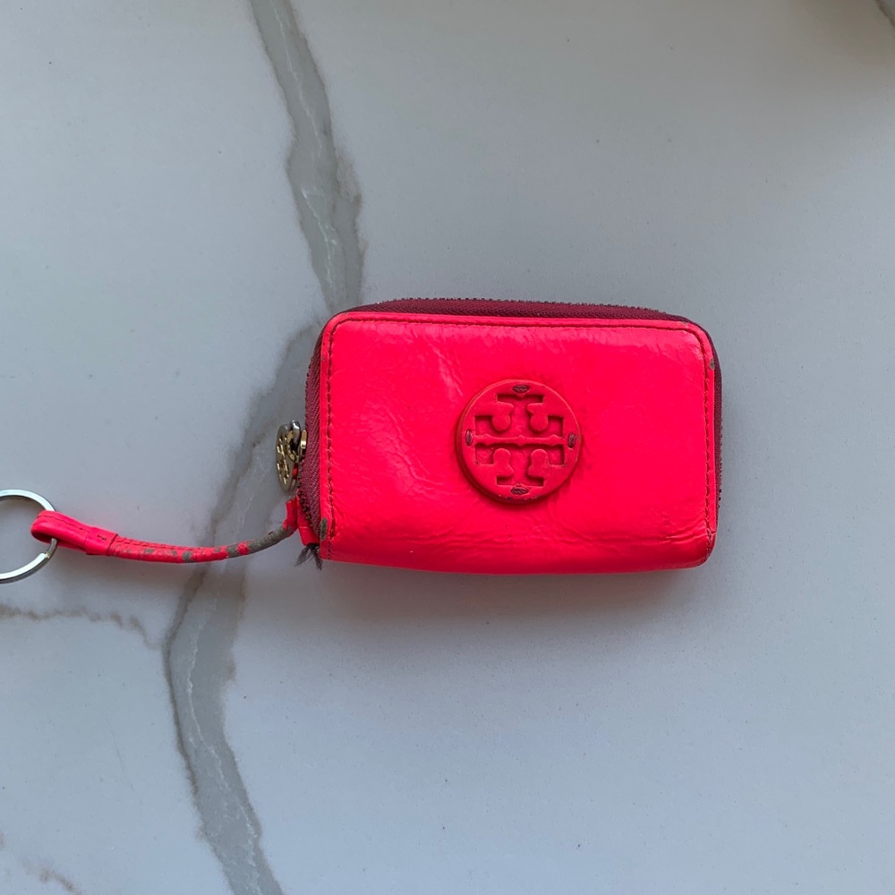 Tory Burch keychain wallet neon pink